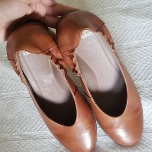 Dansko Flats